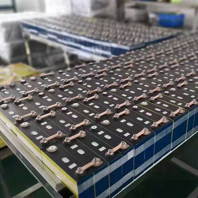 Deep Cycle Aluminium LiFePO4 Baterai litium LFP LiFePO4 100ah Sel Baterai Prismatik 5